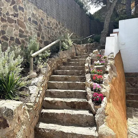 Lets Holidays Beautiful House Sea Views Vila