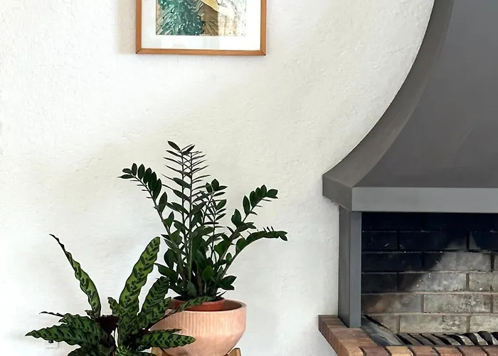 Lets Holidays Beautiful House Sea Views *